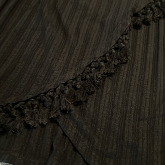 Beautiful Maurices knit top NWT - Picture 5 of 8